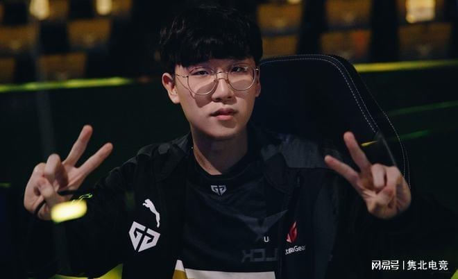 展现出色的 展现出色的